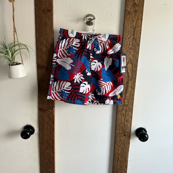New US Polo Assn Boys Tropical Swim Trunks Size Medium Red White Blue - Picture 3 of 12